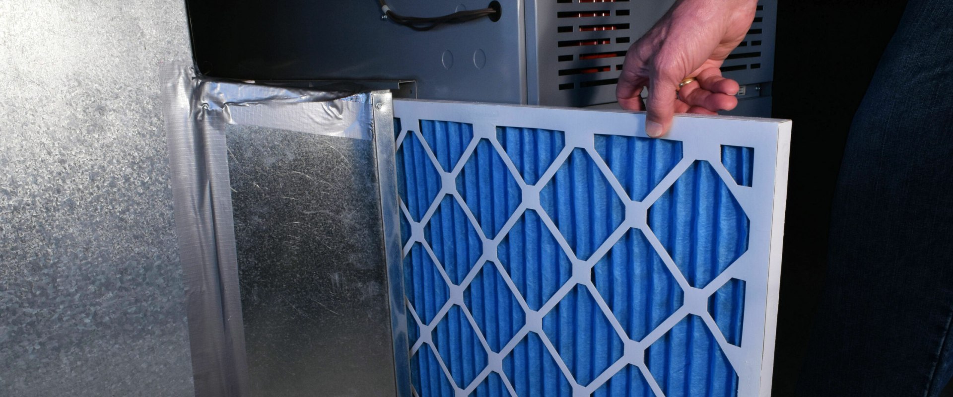 Proficient HVAC Air Conditioning Furnace Filter Replacement